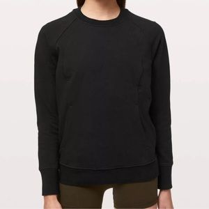 Stylish Black Crewneck Pullover